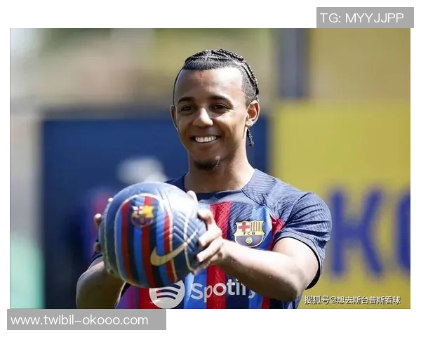 每体:巴萨挨近签下埃及17岁前锋阿卜杜勒卡里姆 每体:巴萨挨近签下埃及17岁前锋阿卜杜勒卡里姆